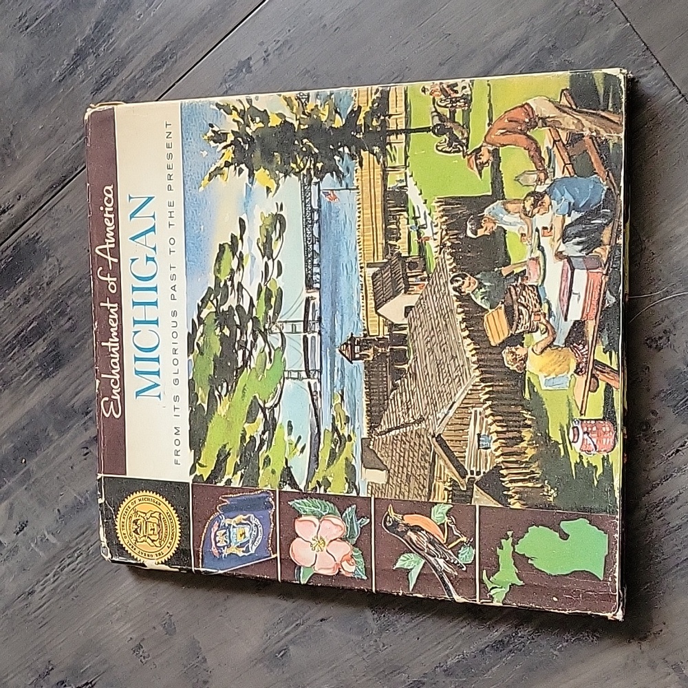 5 For 25.00/Michigan Vintage book..prints inside euc